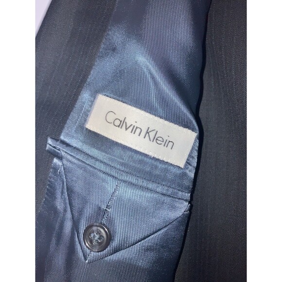 NWT Calvin Klein Navy Pinstripe Suite - 42R & 36W Pants. Unhemmed To Tailor To U - Picture 5 of 8